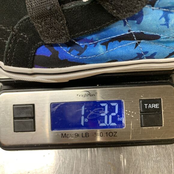 VANS® Kids US Size 2.5 Sk8-Mid Reissue V Shark Swim Sneakers Skater Black Blue - Picture 9 of 9